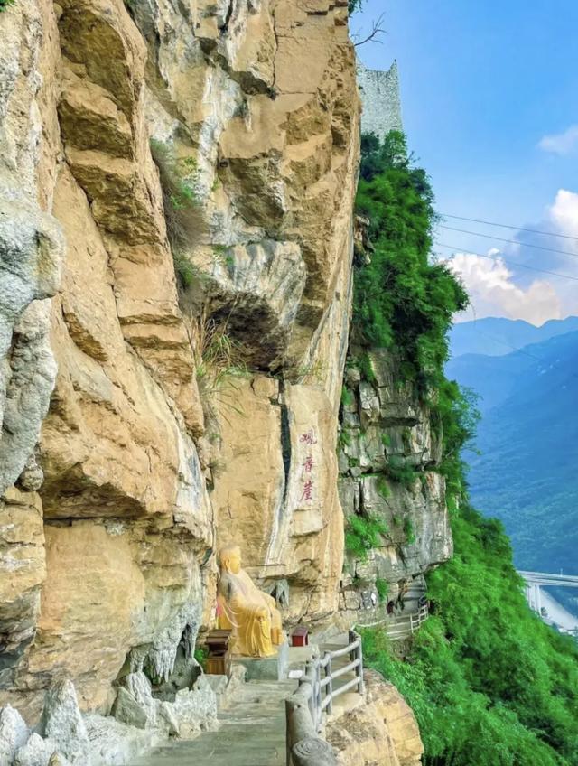 免票！四川这些景区官宣限“师”福利！