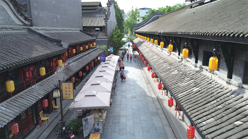 熊猫体育:四川绵竹:正将“诗与远方”的美好愿景化为可触可感的日常体验(图3)