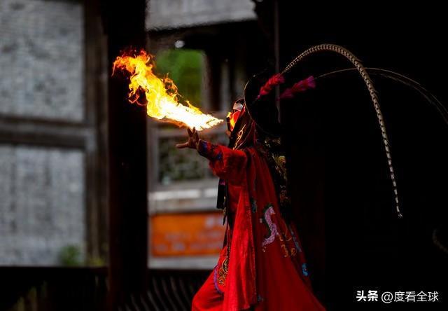 熊猫体育平台:跟着IP去旅行!这些被影视游戏带火的城市现在去还来得及吗?(图3)